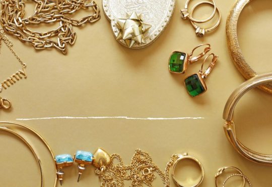 What Is Permanent Jewelry? Your Ultimate Guide